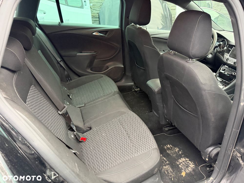 Opel Astra 1.2 Turbo Start/Stop Business Elegance - 11