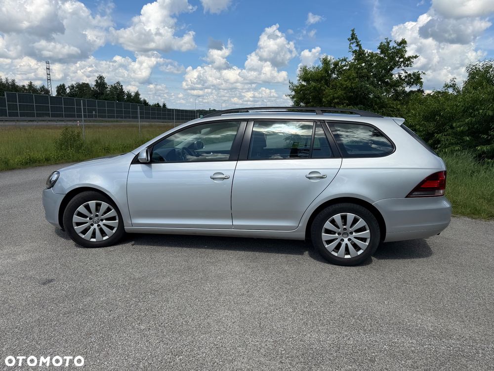 Volkswagen Golf 1.6 TDI BlueMotion Technology Comfortline - 8