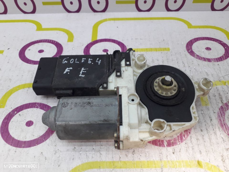 Motor de Elevador de Vidro Frt / Esq VW Golf IV 1.9 TDi 110 Cv de 2001 - Ref : 105404301 - NO330007 - 2
