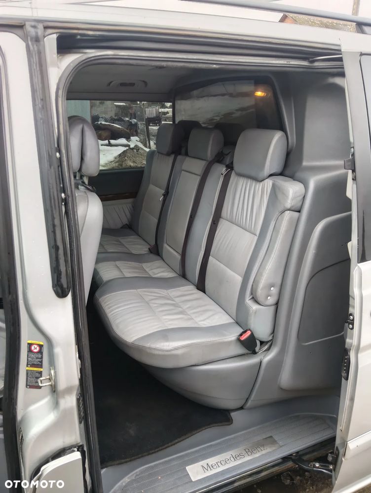 Mercedes-Benz Viano - 12