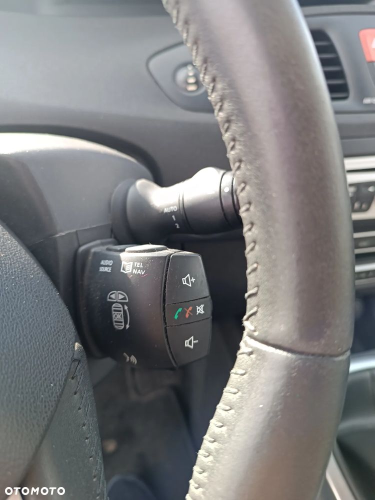 Renault Scenic 1.5dCi TomTom Edition - 27