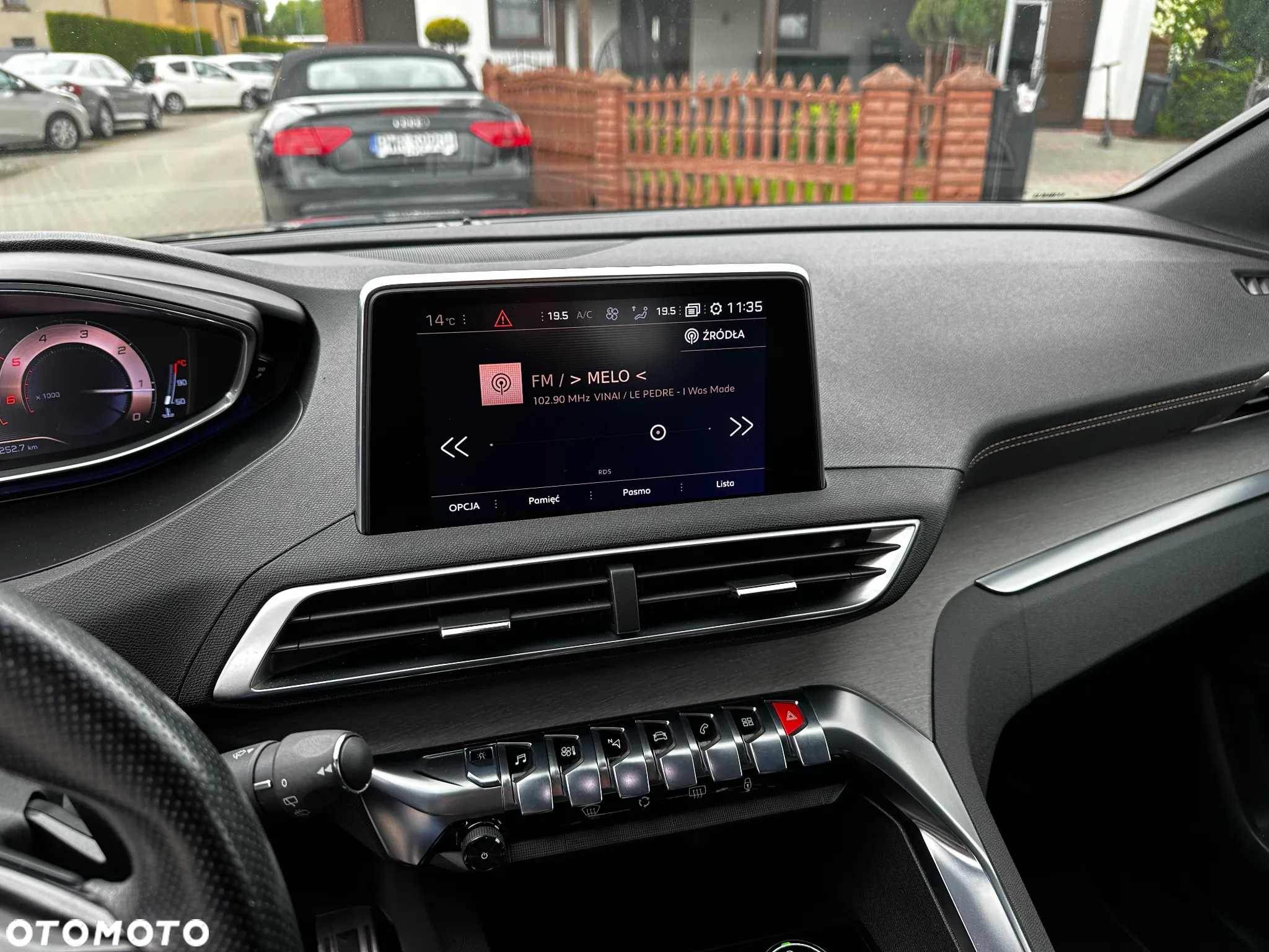 Peugeot 3008 - 14