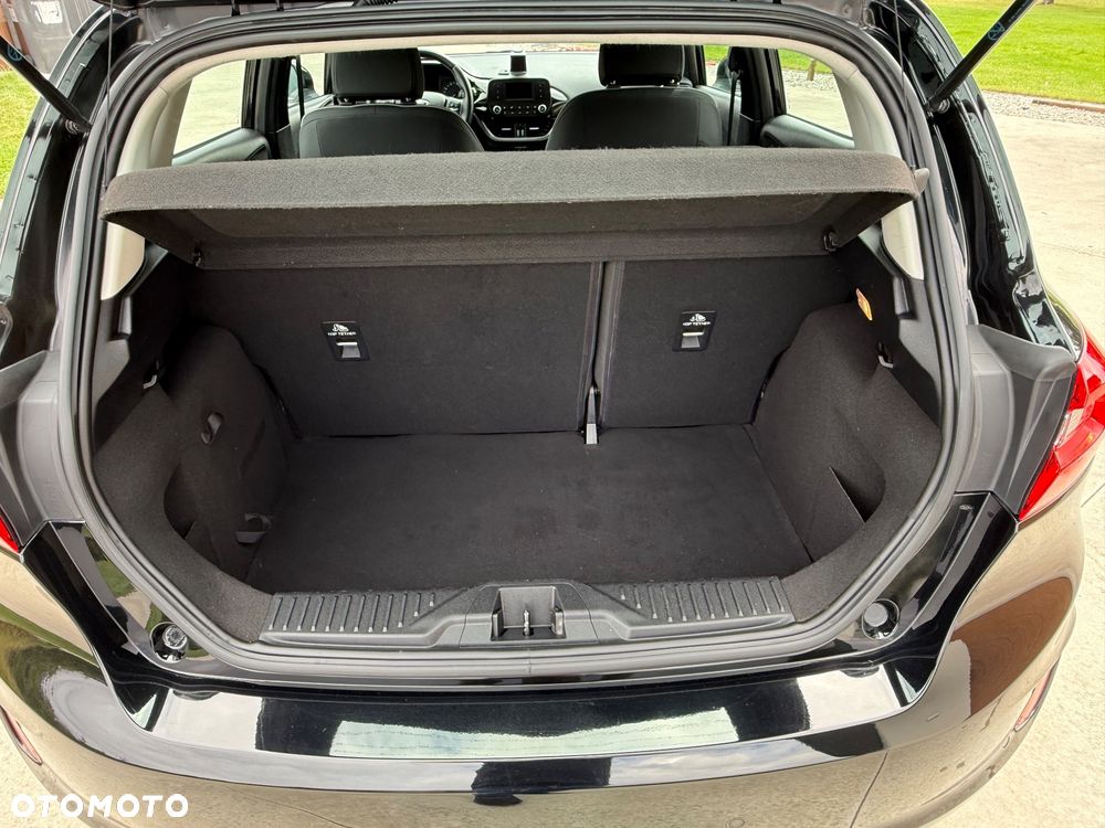 Ford Fiesta 1.1 S&S COOL&CONNECT - 20