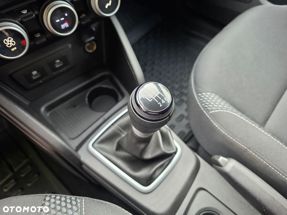 Dacia Duster 1.0 TCe Journey - 26
