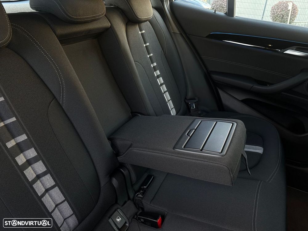 BMW X2 25 e xDrive - 32