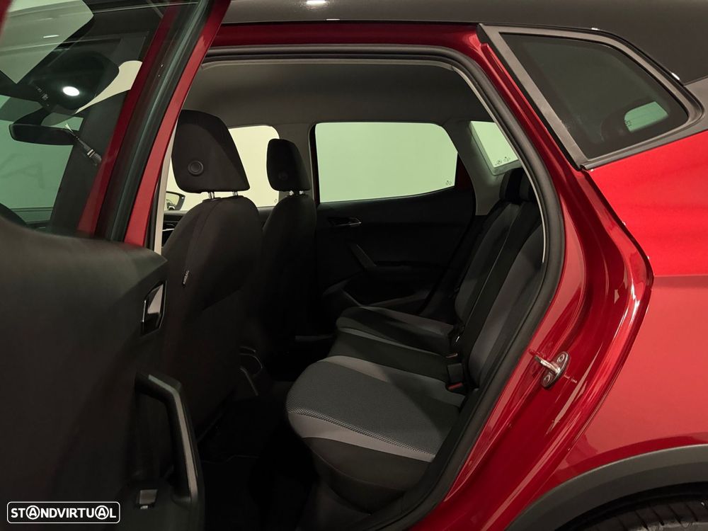 SEAT Arona 1.0 TSI Xcellence - 32