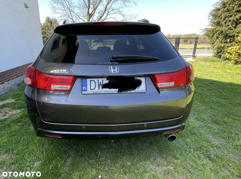 Honda Accord - 2