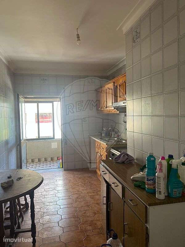 Apartamento T2 para arrendamento - Grande imagem: 5/14