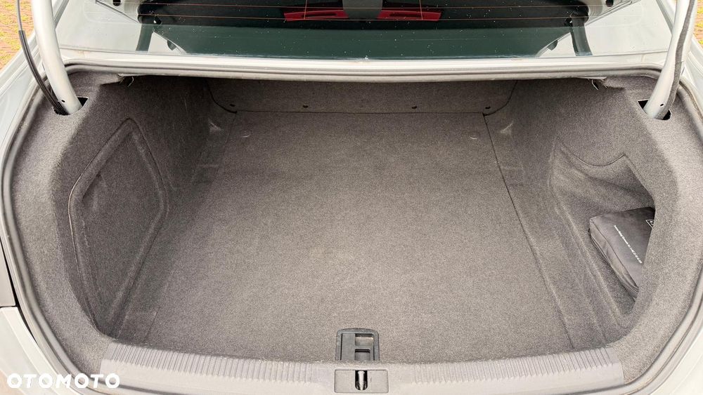 Audi A4 Limousine 2.0 TDI Multitronic - 11