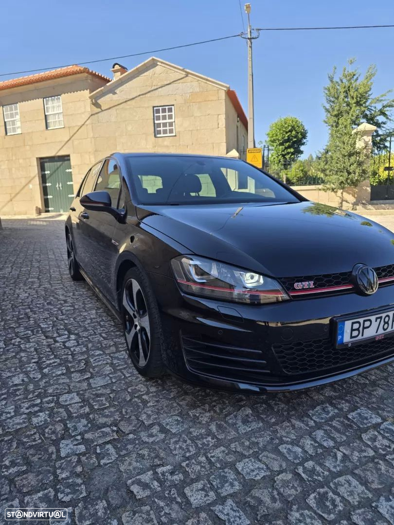 VW Golf 2.0 TSi GTi Performance - 9