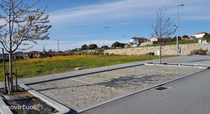 Terreno urbano centro da Maia construção de moradia unifamiliar térrea - Grande imagem: 4/4