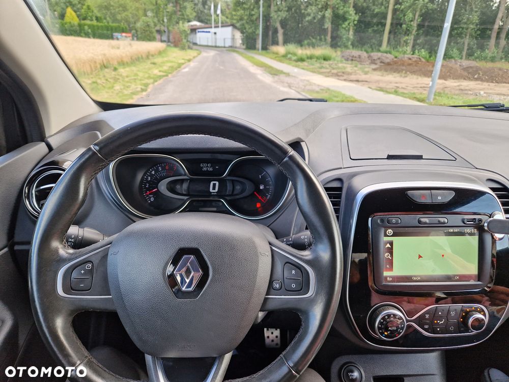 Renault Captur - 22