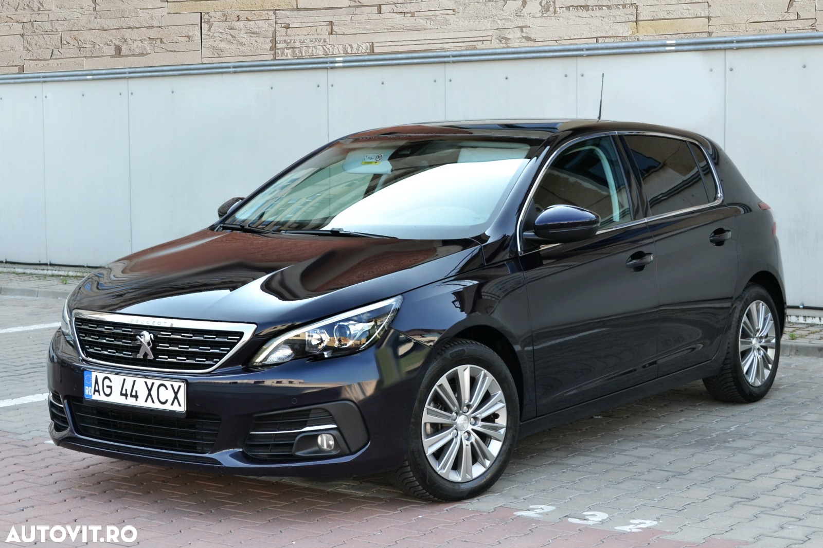 Peugeot 308 1.2 L PureTech Turbo S&S Active - 3