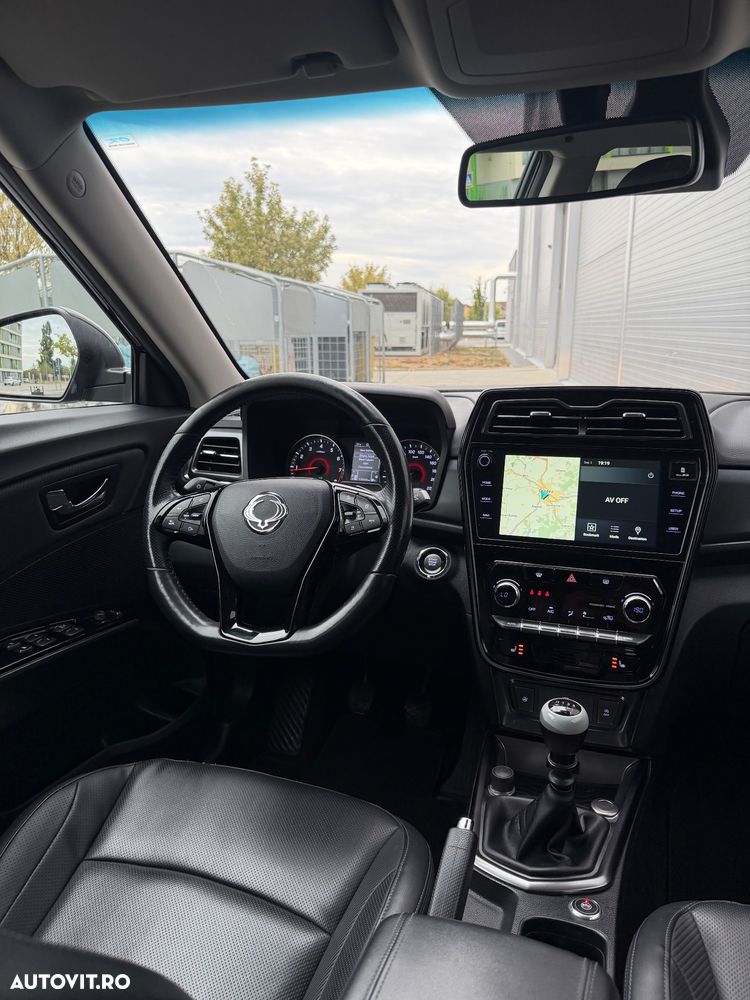 SsangYong Tivoli - 10