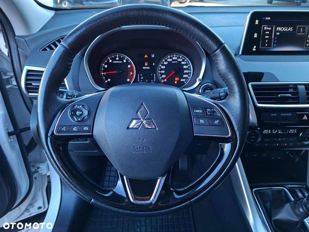 Mitsubishi Eclipse Cross 1.5 T GPF Intense - 19