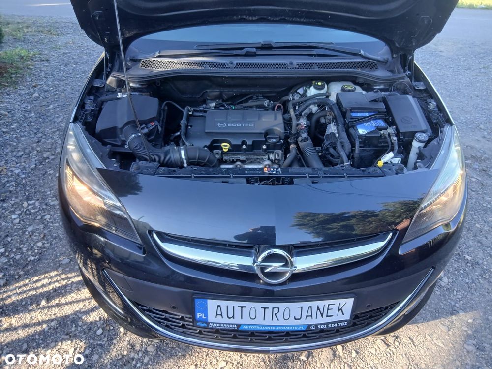 Opel Astra 1.4 Turbo Cosmo - 40