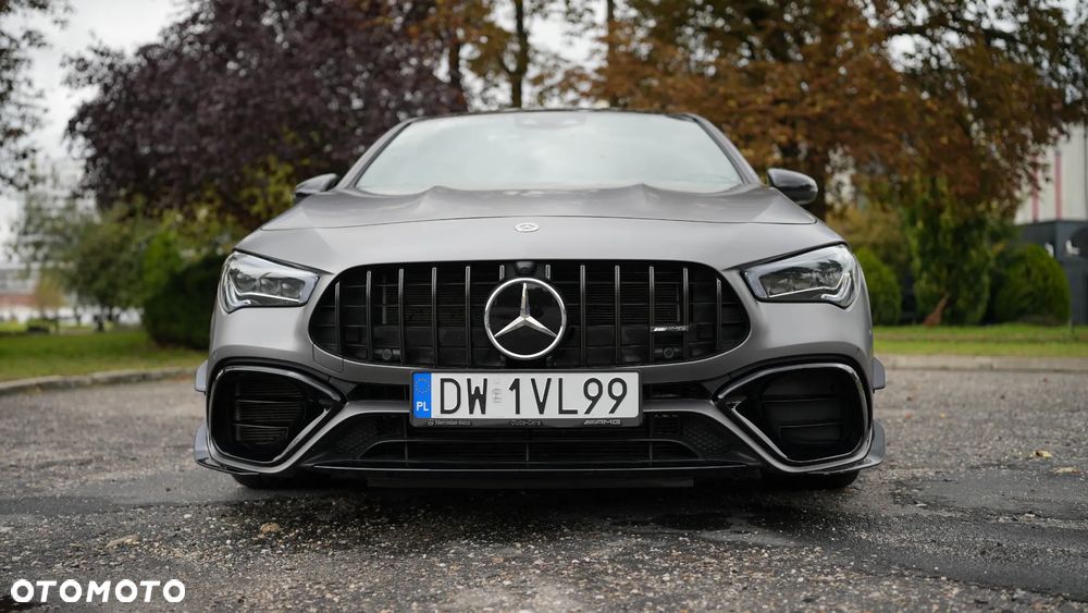 Mercedes-Benz CLA - 2