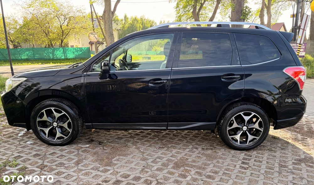 Subaru Forester 2.0XT Comfort Lineartronic - 9