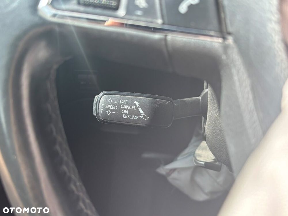 Seat Leon 1.6 TDI ECOMOTIVE Style - 8