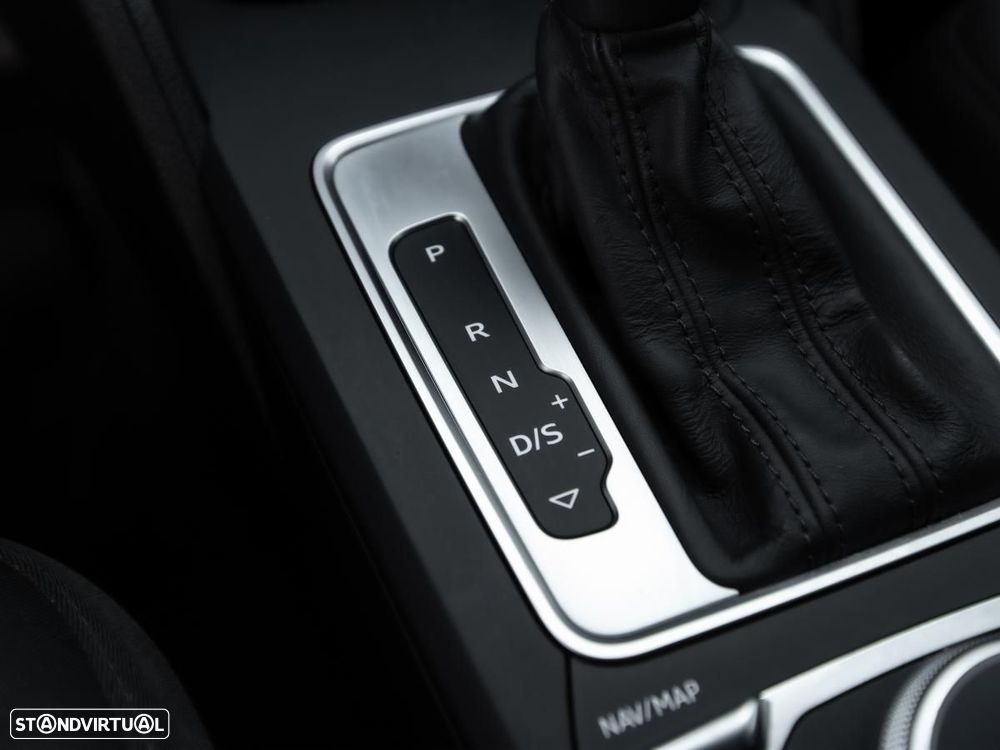 Audi Q2 30 TDI Advanced S tronic - 18