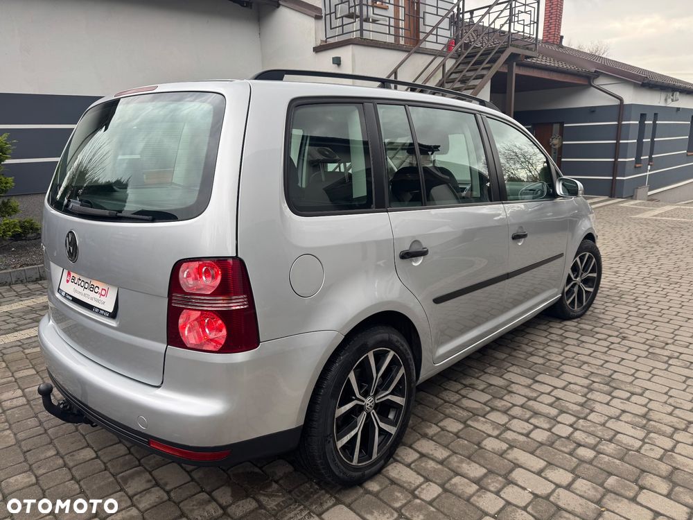 Volkswagen Touran 1.6 Freestyle - 15