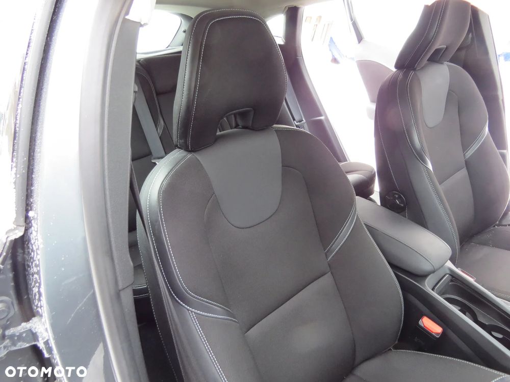 VOLVO V40 II 2.0 D4 D4204T14 LAKIER 714-16 NA CZĘŚCI - 28