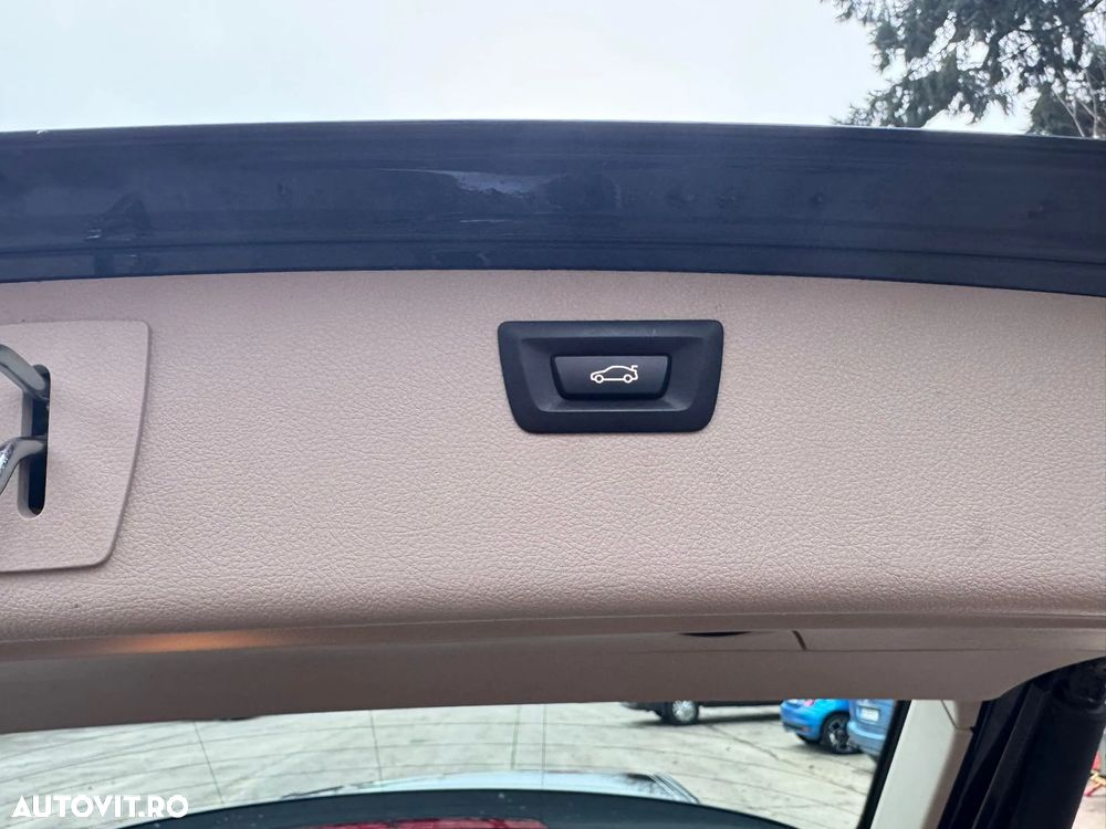 BMW Seria 3 320d Touring xDrive Aut. Luxury Line - 9