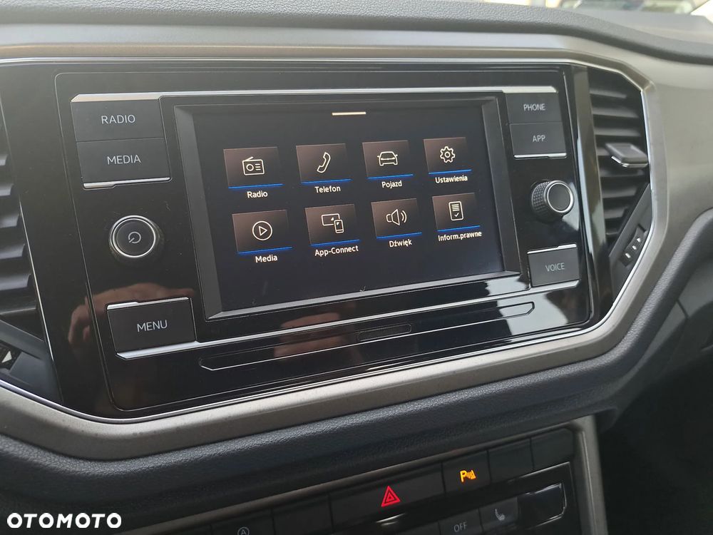Volkswagen T-Roc - 22