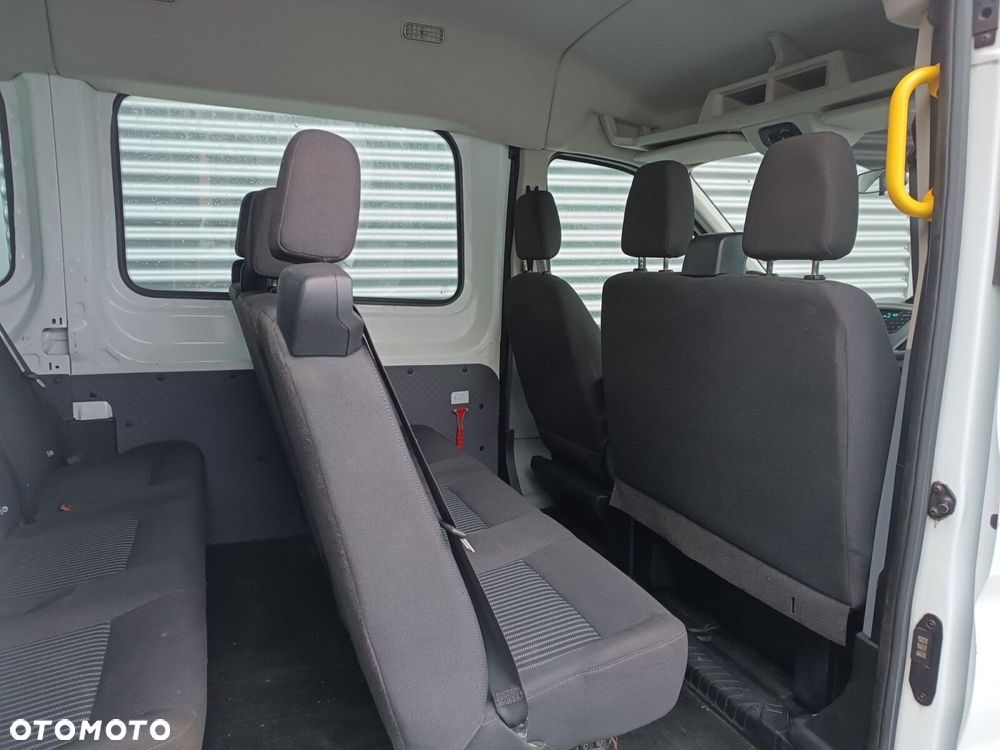 Ford Transit - 26