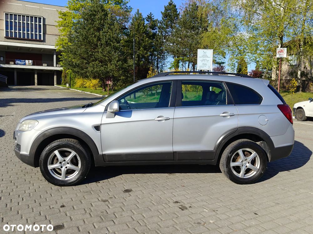 Chevrolet Captiva 2.0 4WD 5 Sitzer LT - 3