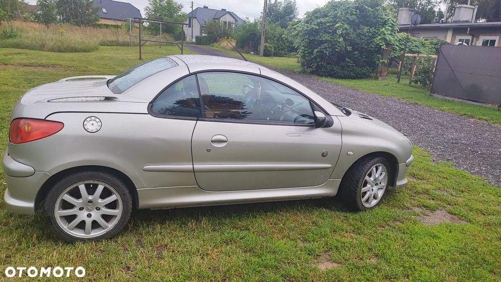 Peugeot 206 CC 1.6 - 4