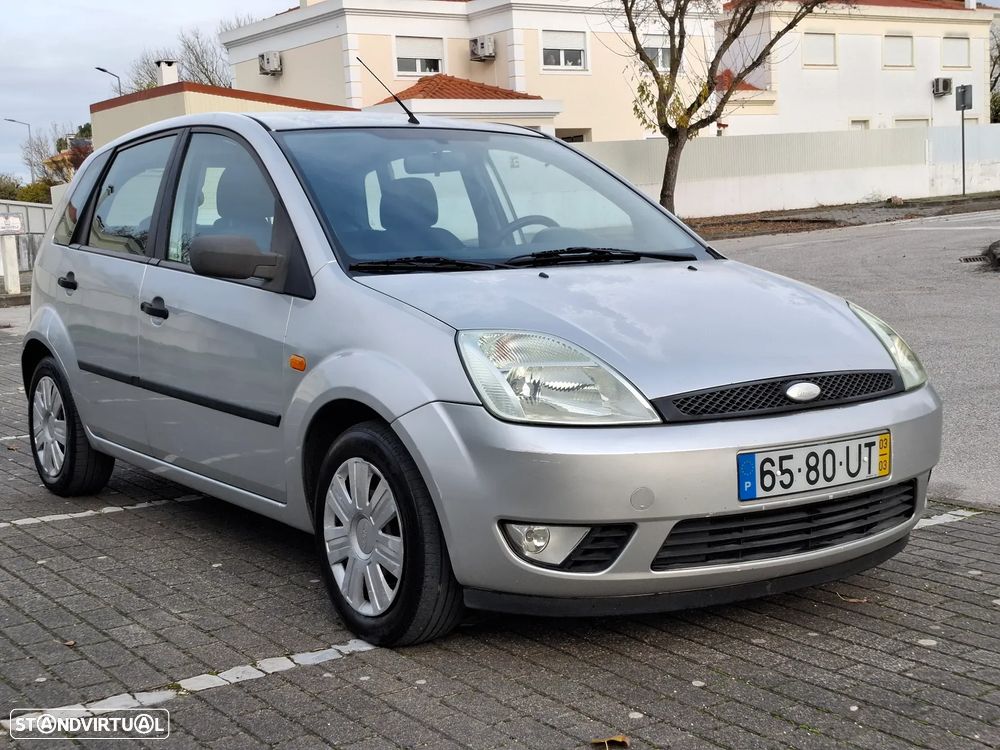 Ford Fiesta 1.4 Trend - 2