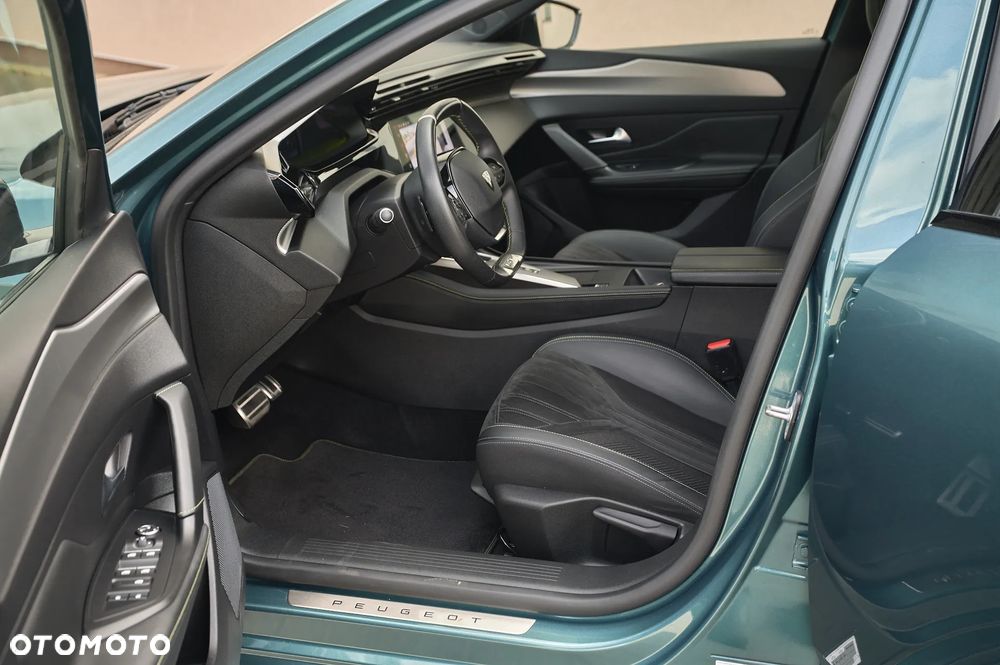 Peugeot 308 BlueHDi 130 EAT8 GT - 26