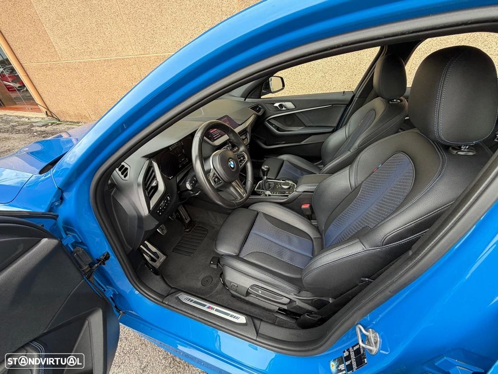 BMW 116 d Pack Desportivo M - 5