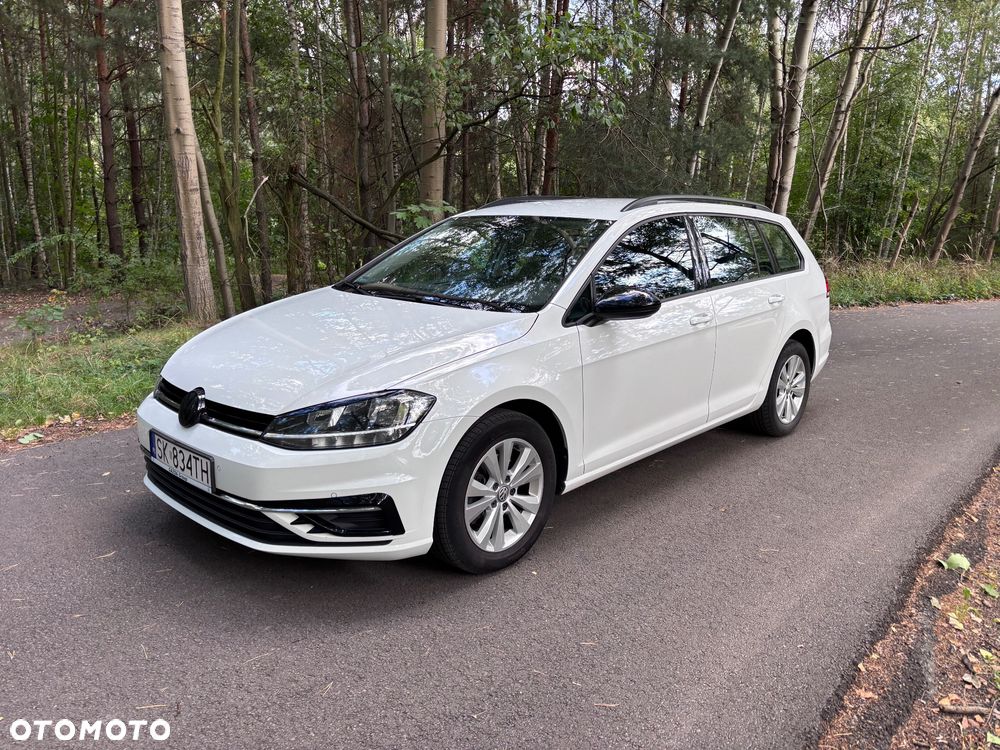 Volkswagen Golf 1.6 TDI BMT Comfortline - 1