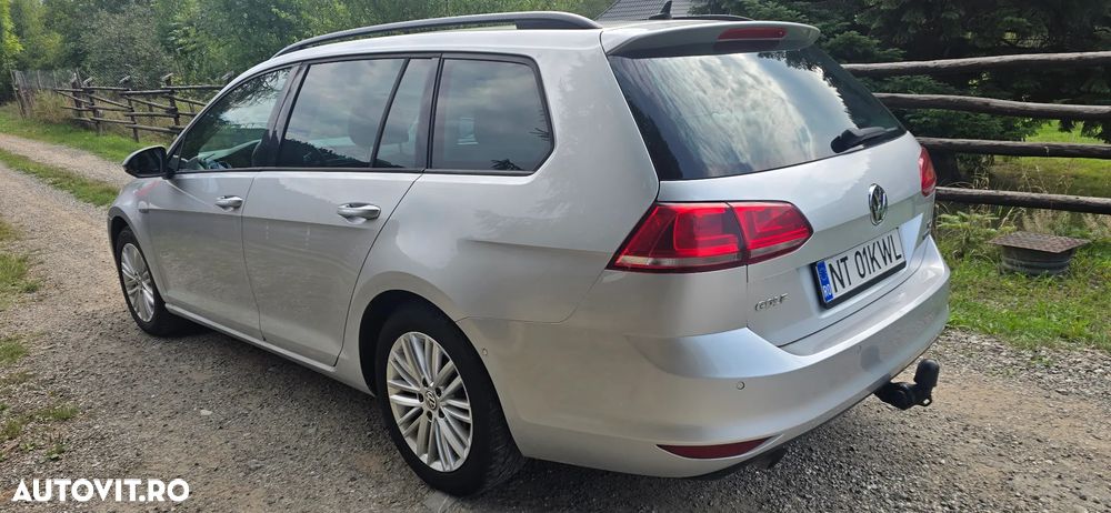 Volkswagen Golf 1.6 TDI DPF Trendline - 5