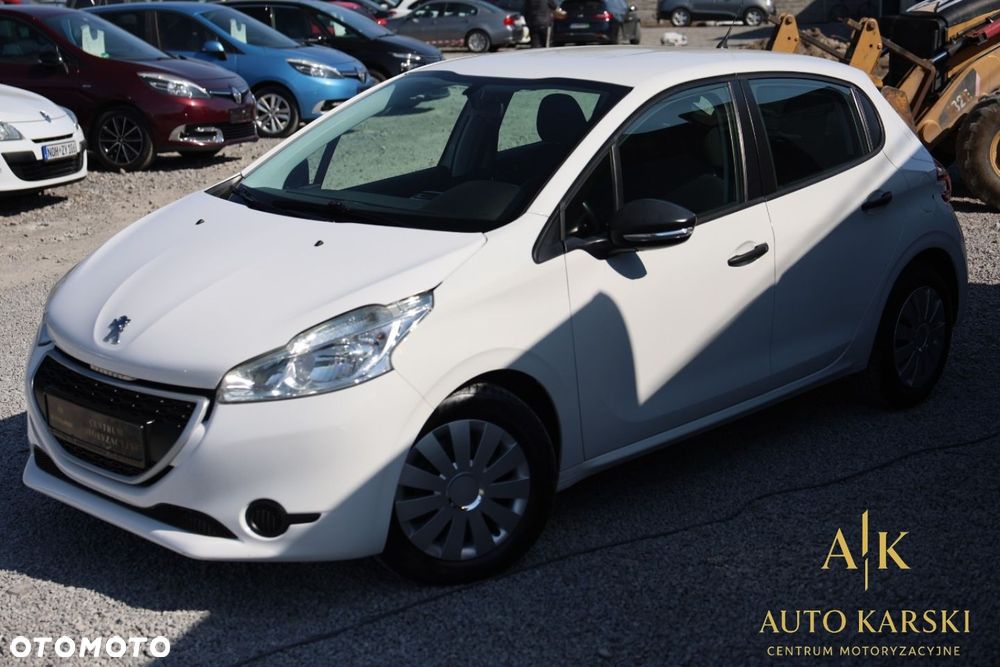 Peugeot 208 - 7