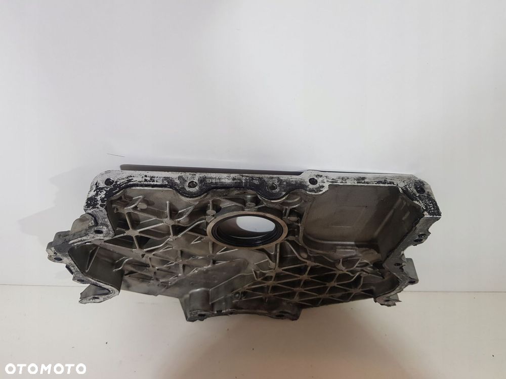 obudowa rozrządu grand cherokee wk2 3.0 crd vm63d - 3