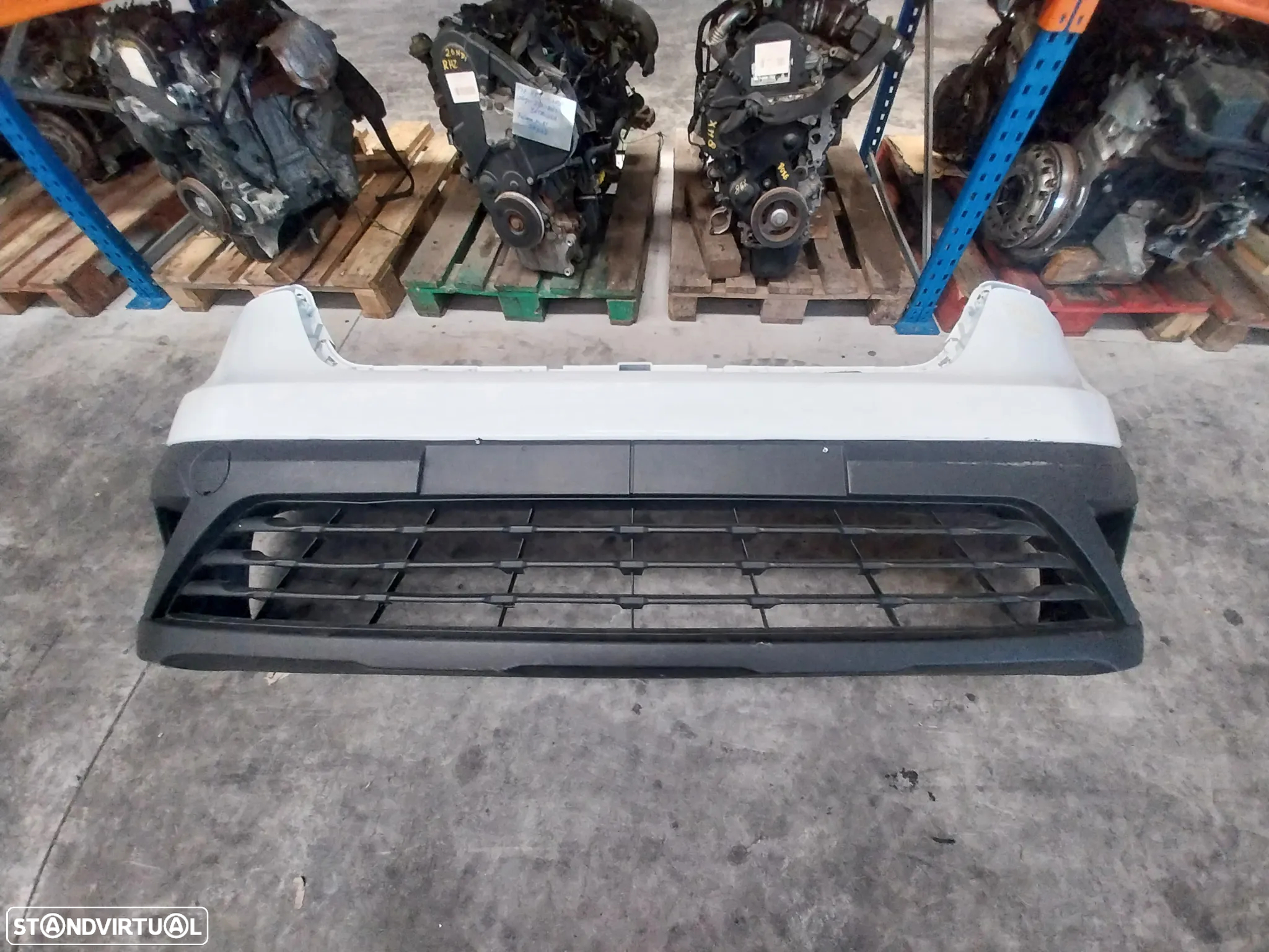 Para-choques frente Renault Trafic Ref: 620226941R - 3