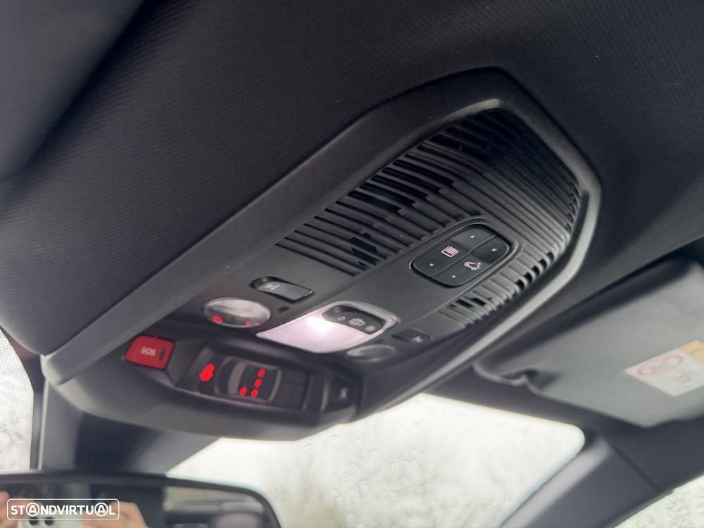 Peugeot 3008 1.6 BlueHDi GT Line Grip Control EAT6 - 25