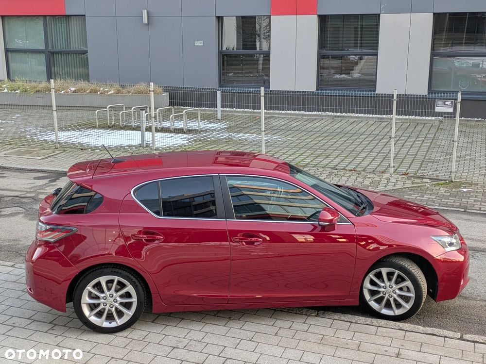 Lexus CT 200h Prestige - 2