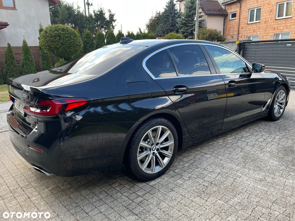BMW Seria 5 530i GPF Luxury Line - 12
