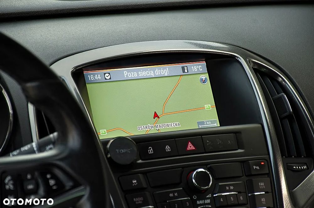 Opel Astra 1.4 Turbo Cosmo - 32