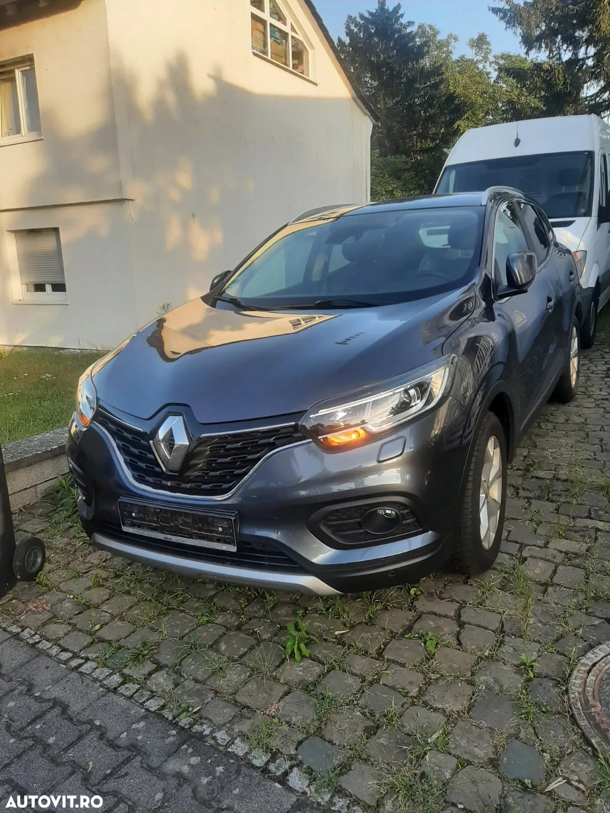 Renault Kadjar TCe 140 GPF LIMITED - 8