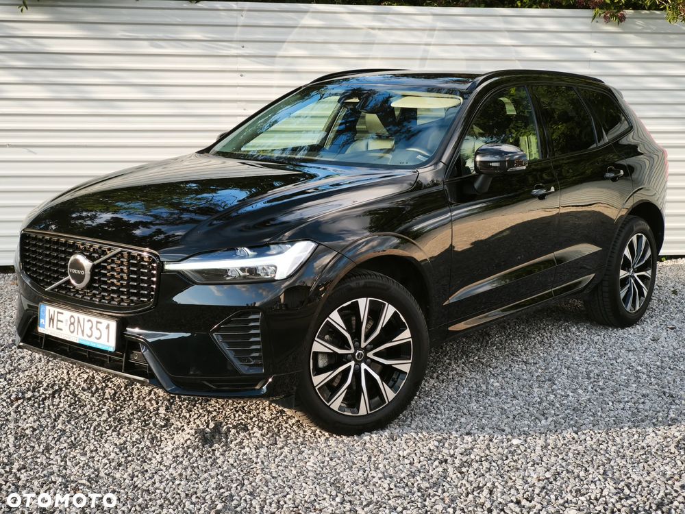 Volvo XC 60 B4 B Plus Dark - 3