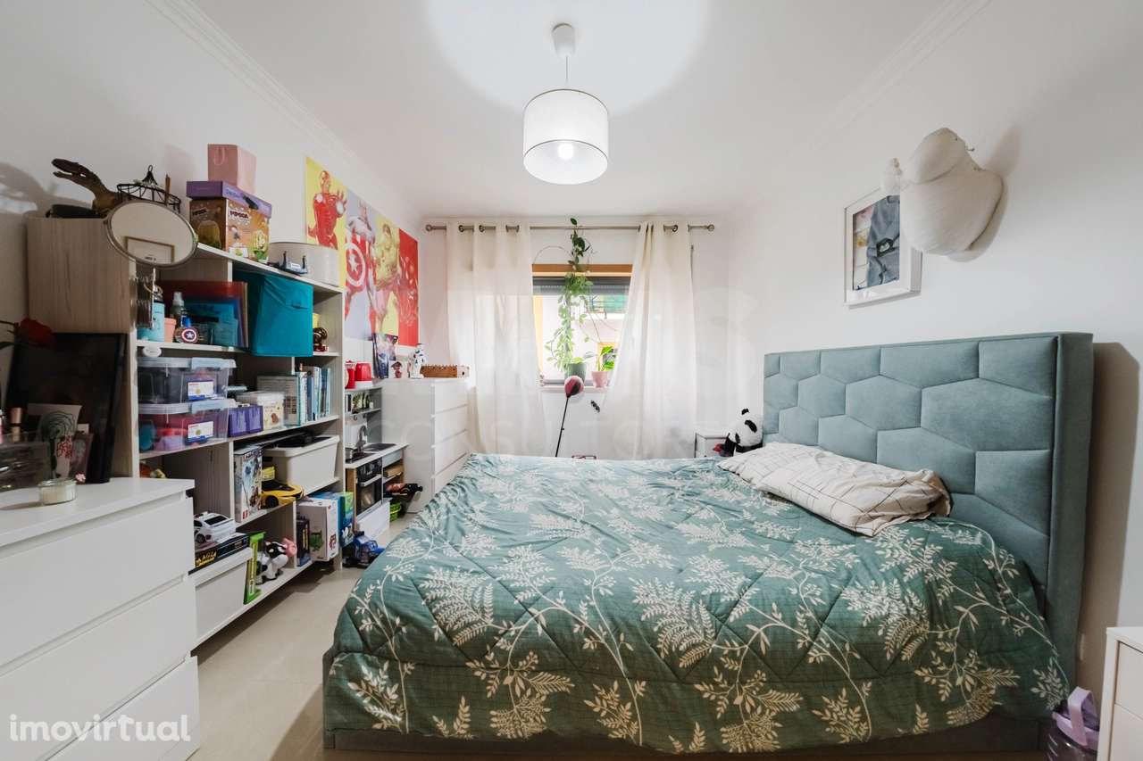 Apartamento T2 no Centro com Garagem e Estacionamento - Grande imagem: 5/24