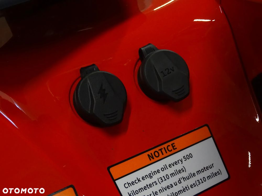 QJMOTOR SFA 1000 - 8