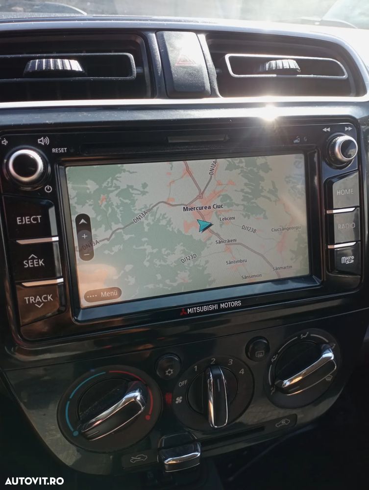 Mitsubishi Space Star 1.2 Clear Tec CVT Active+ - 12
