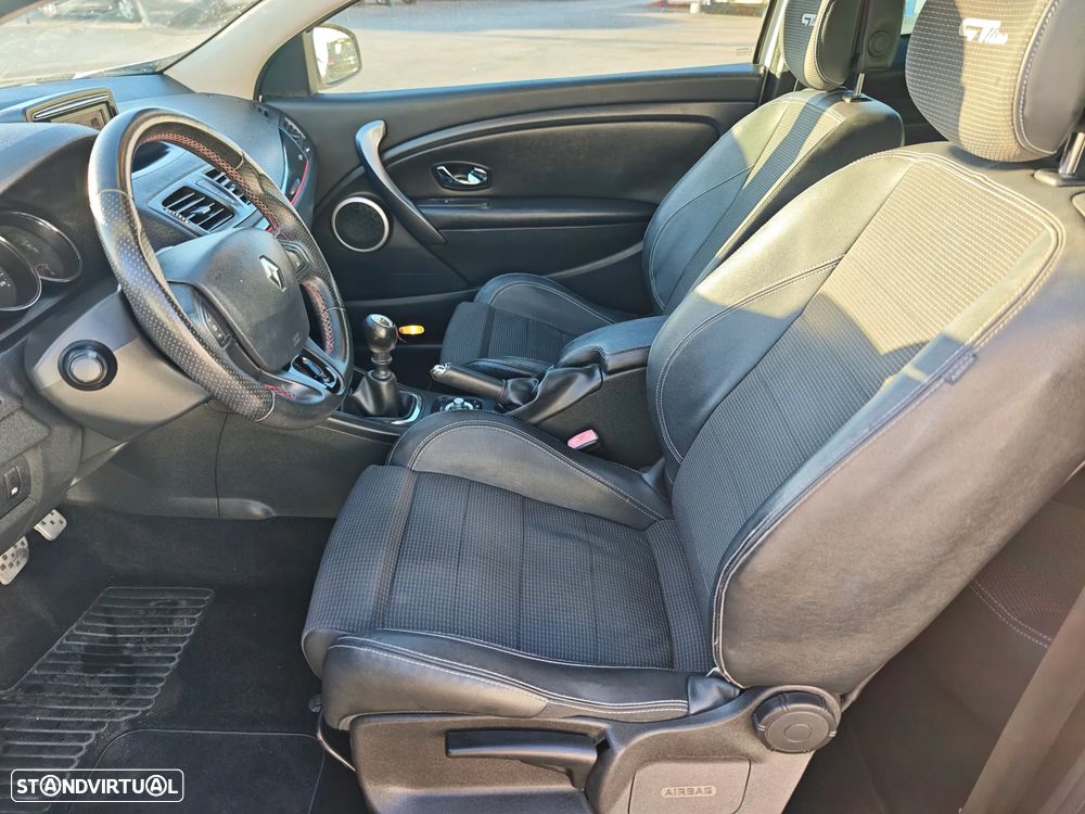 Renault Mégane - 7