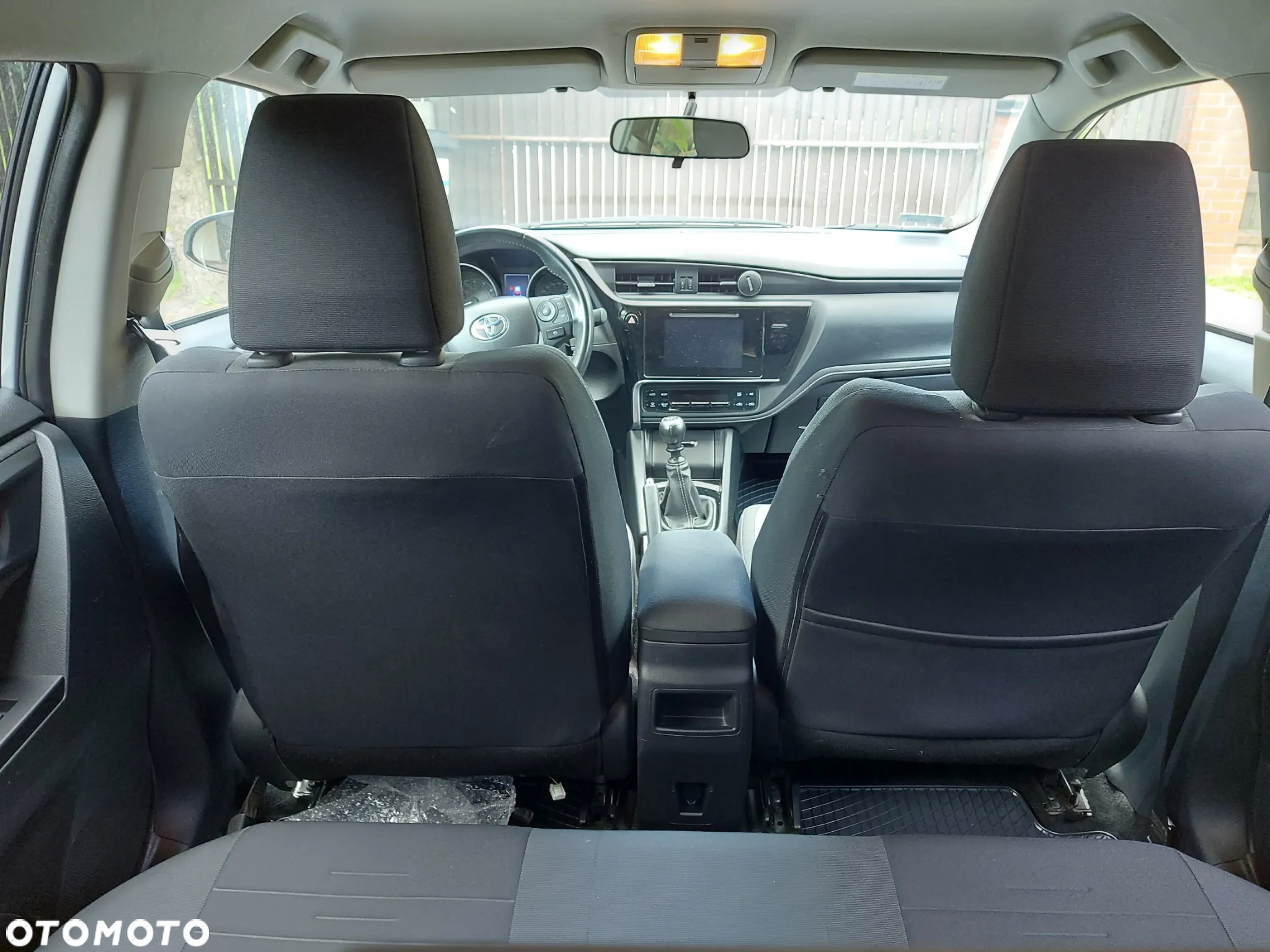 Toyota Auris 1.6 Comfort - 19